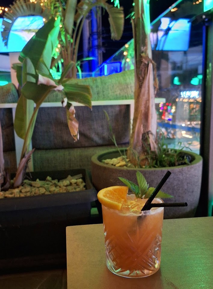 Night cocktails on the Razz terrace